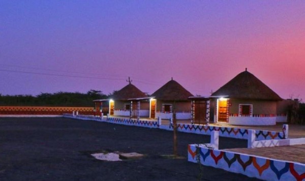 Kutch, Bhuj, Hodka, Mandvi, Anjar, Rajkot, Ahmedabad