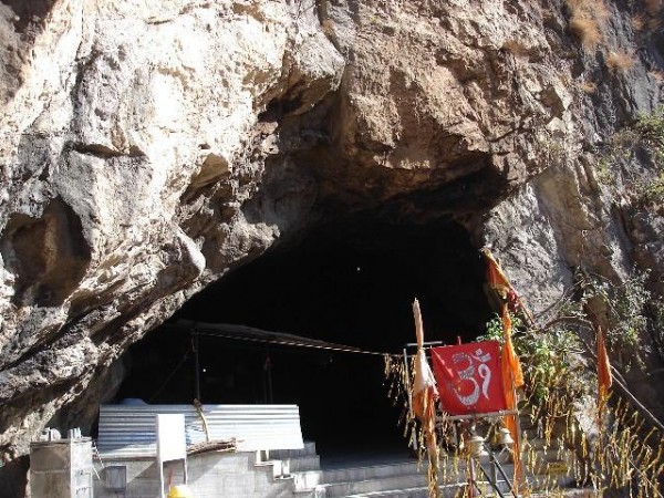 Jammu - Vaishno Devi - Shivkhori - Patnitop